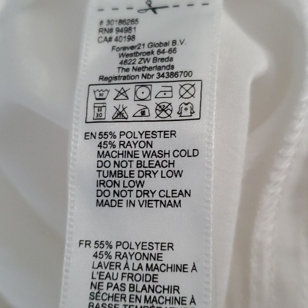 ★White Button down Shirt - Picture 8 of 8